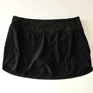 Athleta Womens Large Black Run With It Skort Supersonic Pull On Tulip Hem